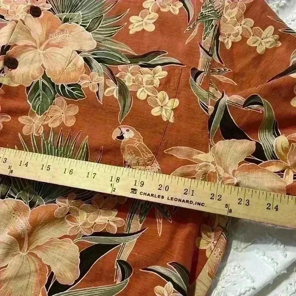 Hawaiian Vintage Bermuda Bay Shirt 100% Silk Size Medium - Picture 6 of 8